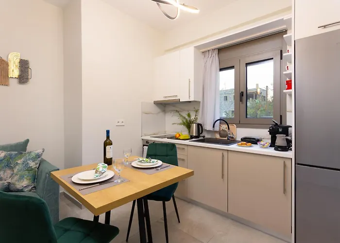 Apartment Sunstone Stoúpa