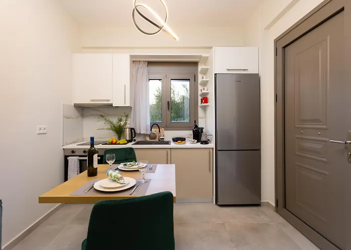 Sunstone Apartment Stoúpa