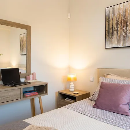 Sunstone Lejlighed *